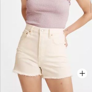 Levi’s Ribcage Women’s Shorts